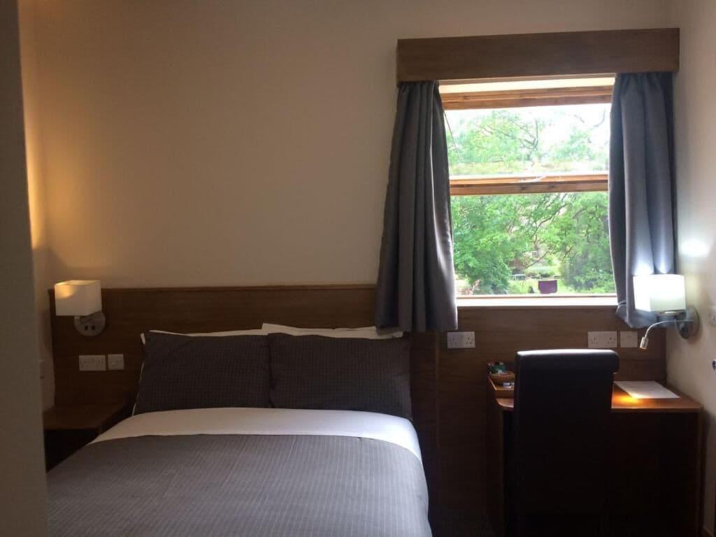 Crosshill House Hotel Glasgow Bagian luar foto