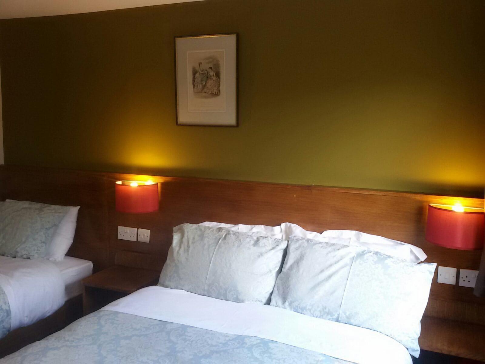 Crosshill House Hotel Glasgow Bagian luar foto