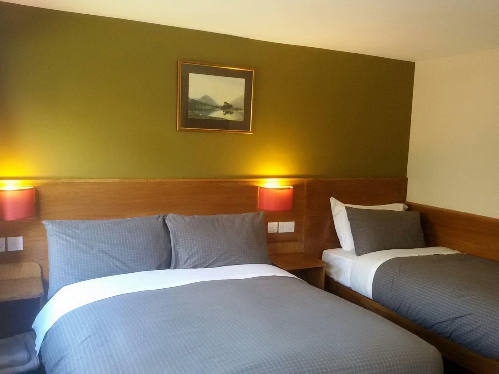Crosshill House Hotel Glasgow Bagian luar foto