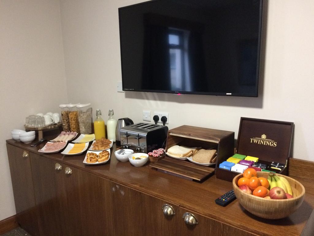 Crosshill House Hotel Glasgow Bagian luar foto
