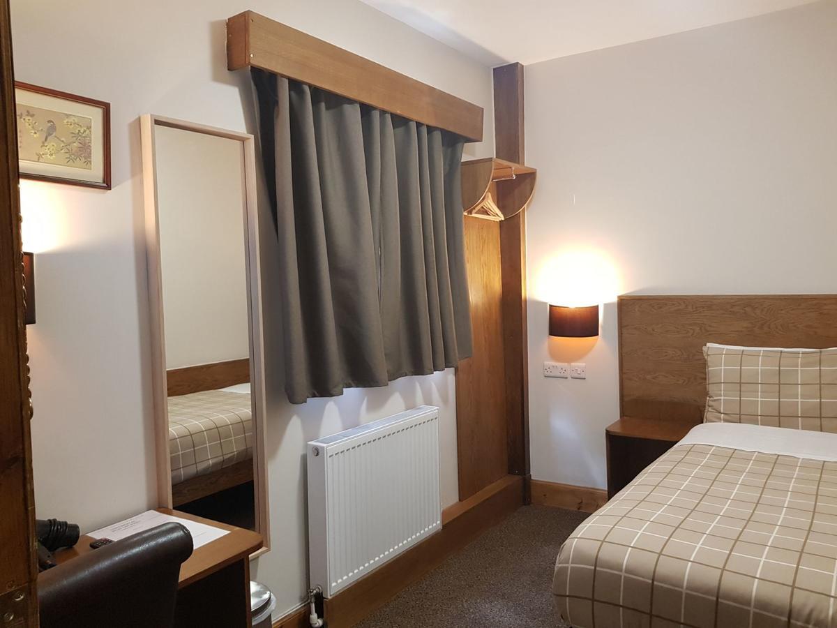 Crosshill House Hotel Glasgow Bagian luar foto