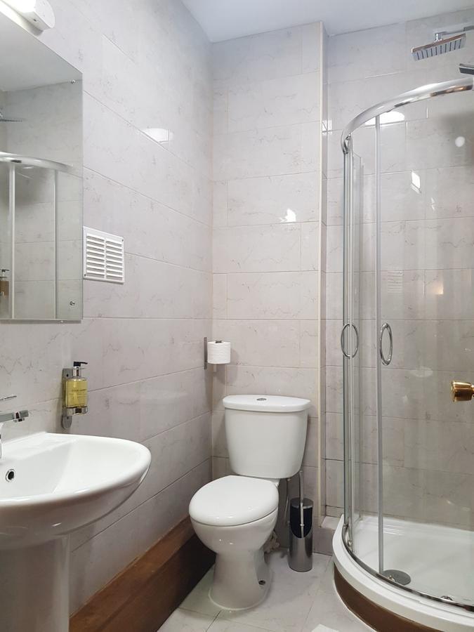 Crosshill House Hotel Glasgow Bagian luar foto
