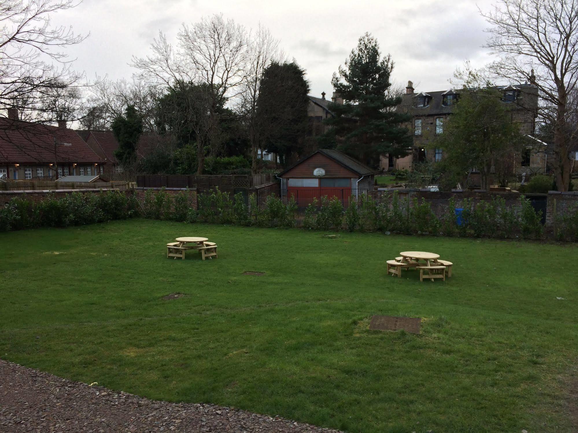 Crosshill House Hotel Glasgow Bagian luar foto